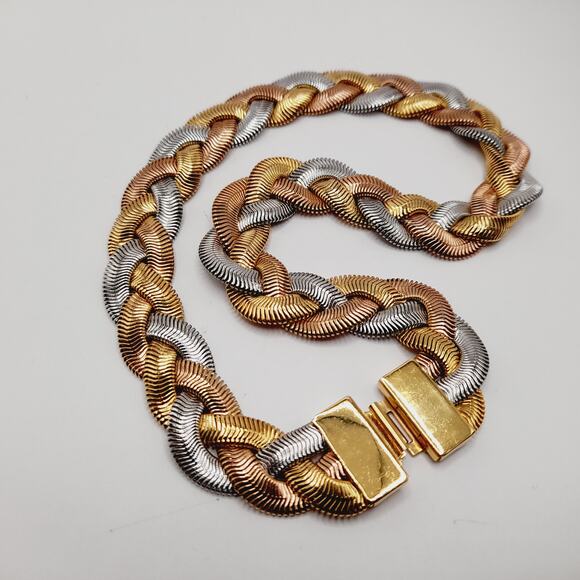 Vintage Monet 3 Tone Braided Snake Chain Necklace 16” Signed 1980s - Picture 7 of 10